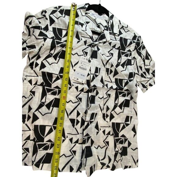 Zara Mens Shirt Size S White Black Geometric Graphic Button Up 4570/410 NWT - Picture 7 of 8